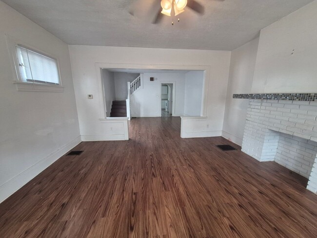 1967 Rugby Rd in Dayton, OH - Building Photo - Building Photo