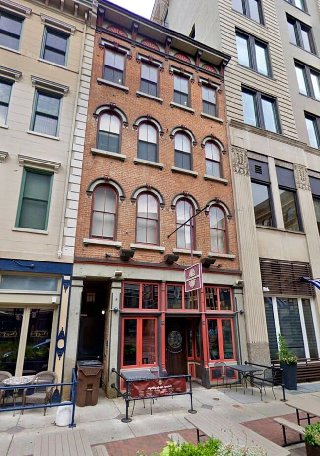 641 Walnut St in Cincinnati, OH - Building Photo - Building Photo