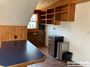 15 Radnor Rd, Unit 15 Radnor Road in Boston, MA - Foto de edificio - Building Photo