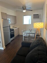 740 Michigan Ave in Miami Beach, FL - Building Photo - Building Photo
