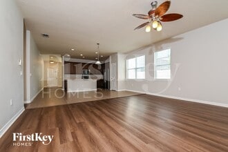 7724 Tangle Rush Dr in Gibsonton, FL - Building Photo - Building Photo