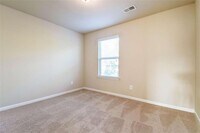 165 Chandler Trce photo'