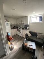 15 Shawford Crescent in Toronto, ON - Building Photo