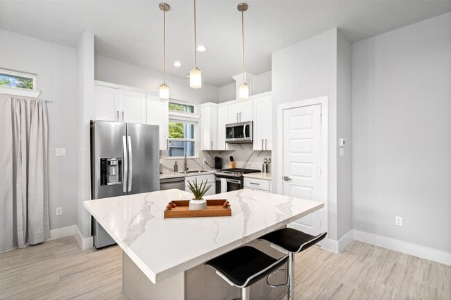 6720 Lozier St in Houston, TX - Building Photo - Building Photo