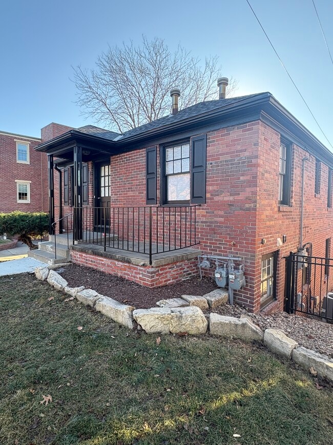 4729 Bancroft Ave in Lincoln, NE - Foto de edificio - Building Photo