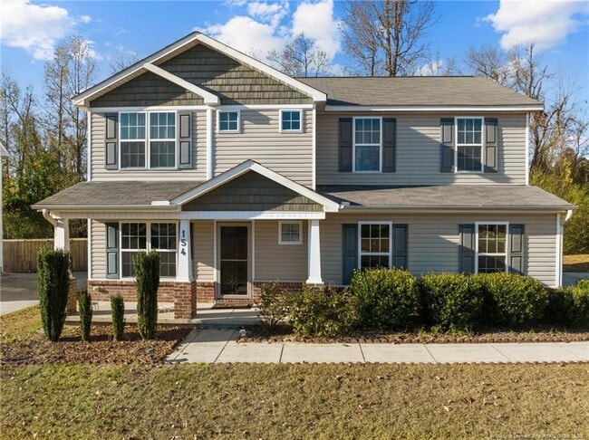 property at 154 Rosslyn Chapel Ln