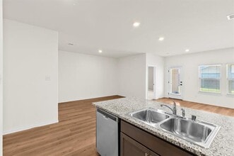 936 Alton Dr in Krugerville, TX - Building Photo - Building Photo