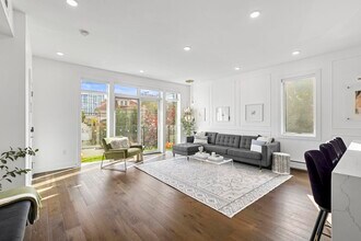 27 Hackensack Plank Rd in Weehawken, NJ - Building Photo - Building Photo