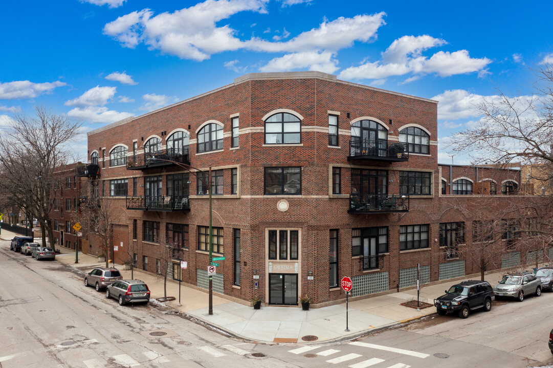 1201 W Wrightwood Ave in Chicago, IL - Building Photo