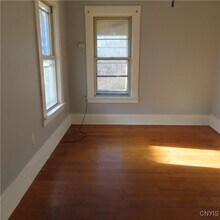 540 Teall Ave in Syracuse, NY - Building Photo - Building Photo