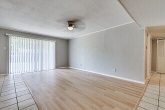 1517 Deepwood Dr in Garland, TX - Building Photo - Building Photo