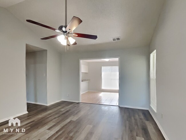 3355 Carroll Dr in Horn Lake, MS - Building Photo - Building Photo