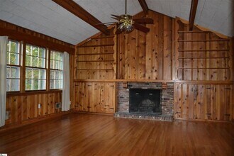 40 Lanneau Dr in Greenville, SC - Building Photo - Building Photo