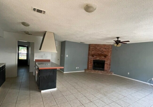 2714 Tampico Dr in Wichita Falls, TX - Building Photo - Building Photo