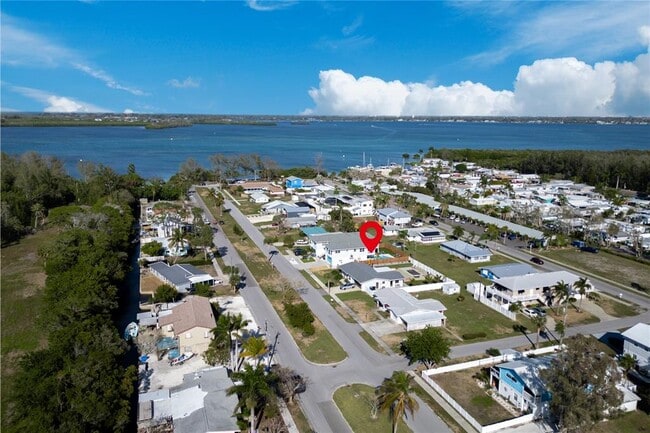 3719 118th St W in Bradenton, FL - Building Photo - Building Photo