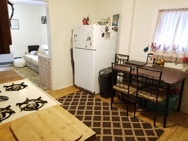 532 Clay Hill Rd in Johnson, VT - Building Photo - Building Photo