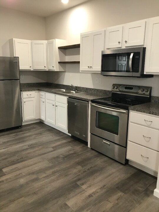 163 Nissley St in Middletown, PA - Building Photo