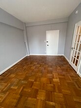 1010 25th St NW, Unit 807 in Washington, DC - Building Photo - Building Photo
