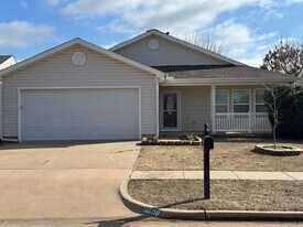 14608 Marbleleaf Dr in Edmond, OK - Building Photo