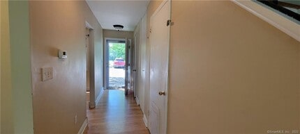 155 Penn Common in Milford, CT - Building Photo - Building Photo