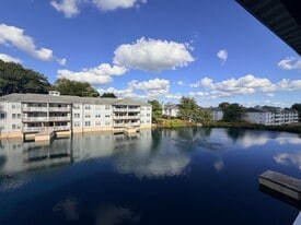 1907 Waters Edge Dr in Newark, DE - Building Photo