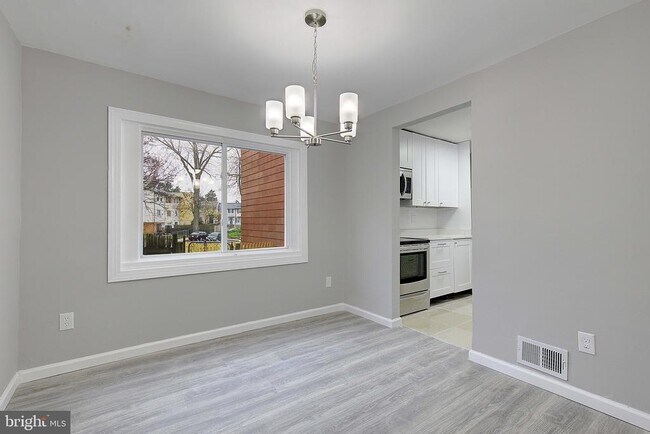 178 Daimler Dr in Capitol Heights, MD - Building Photo - Building Photo