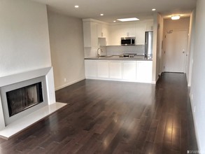 1111 Bay St-Unit -401 in San Francisco, CA - Building Photo - Building Photo