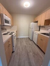 760 SE 2nd Ave in Deerfield Beach, FL - Building Photo - Building Photo