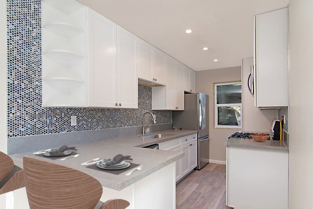 8064 Golden Ave in Lemon Grove, CA - Building Photo