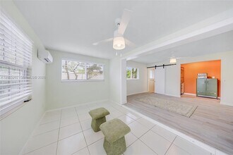 1320 NE 27th Ave in Pompano Beach, FL - Building Photo - Building Photo