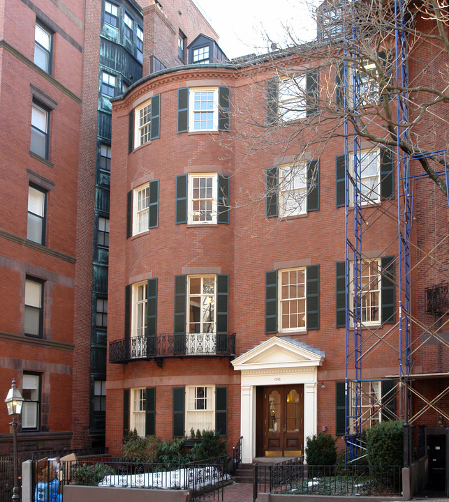 1 Joy St in Boston, MA - Foto de edificio
