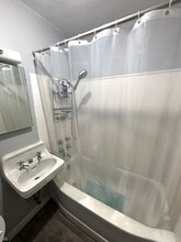 502 Main St in La Porte City, IA - Building Photo - Building Photo