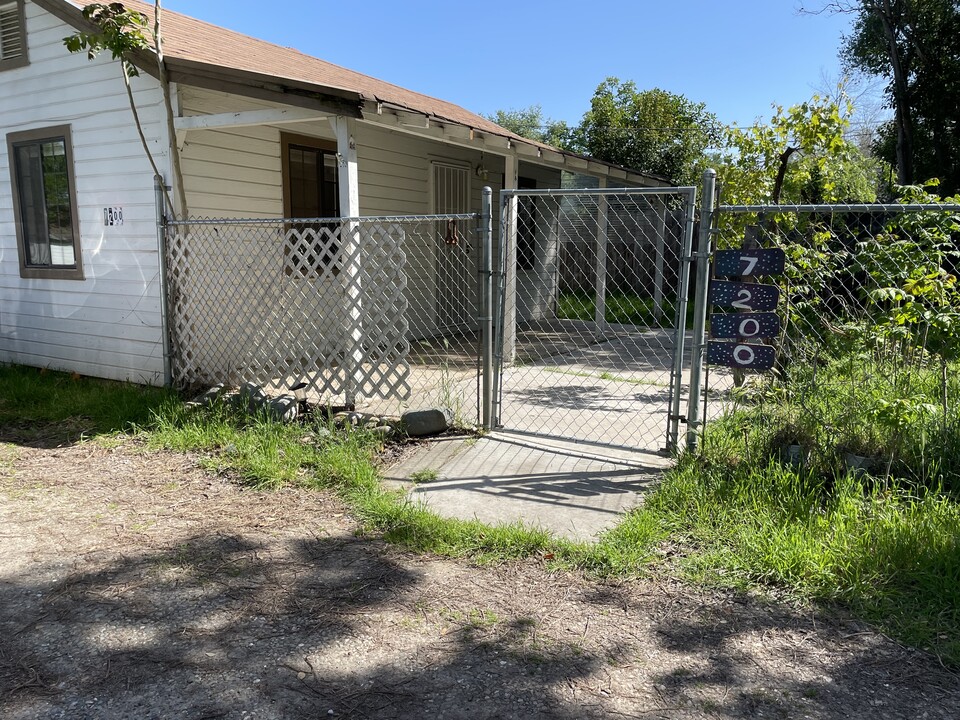 7200 Mariposa Ave in Citrus Heights, CA - Building Photo