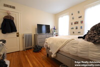 16 Elmira St, Unit 1 in Boston, MA - Foto de edificio - Building Photo