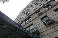 327 Central Park W in New York, NY - Building Photo - Building Photo