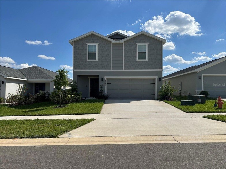 2223 Orchid Dr in Davenport, FL - Building Photo