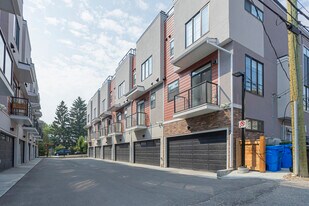 Brooklyn Townhomes in Calgary, AB - Building Photo