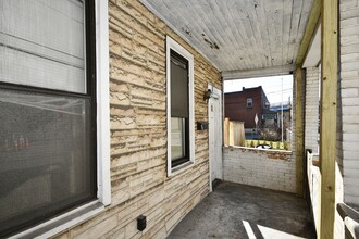 208 Pattison Ave in Braddock, PA - Building Photo - Building Photo