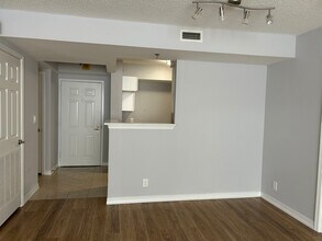 5809 Nicholson Ln in Rockville, MD - Building Photo - Building Photo
