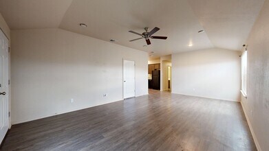 1717 Clovis Dr in Copperas Cove, TX - Building Photo - Building Photo