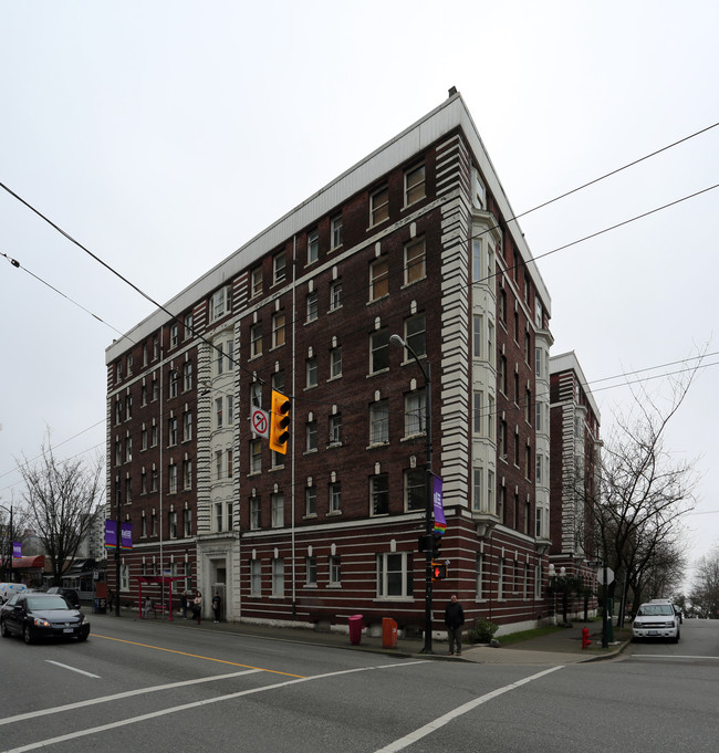 Holly Lodge in Vancouver, BC - Building Photo - Building Photo