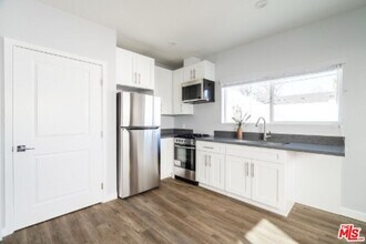 12457 Hortense St in Los Angeles, CA - Building Photo - Building Photo