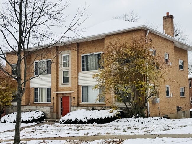 6101 Dryden Ave, Unit 4 in Cincinnati, OH - Building Photo - Building Photo