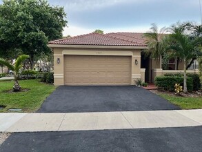 1919 Pisces Terrace in Weston, FL - Building Photo - Building Photo