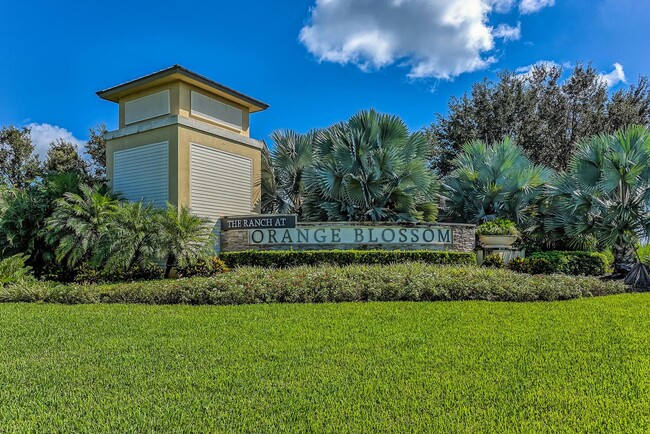 2665 Citrus St in Naples, FL - Foto de edificio - Building Photo
