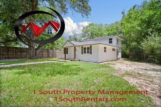 3201 Lees Ln in Mobile, AL - Building Photo - Building Photo