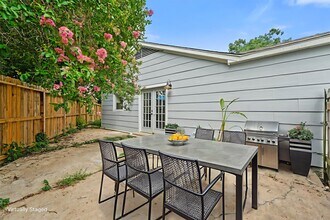 1615 Hiller St in Houston, TX - Building Photo - Building Photo