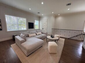 3703 Washington Rd in West Palm Beach, FL - Building Photo - Building Photo