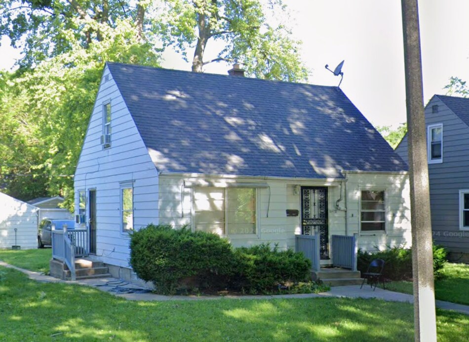 4451 N 45th St in Milwaukee, WI - Foto de edificio