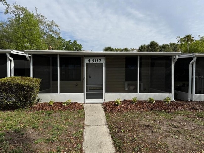 4307 E Michigan St in Orlando, FL - Building Photo - Building Photo